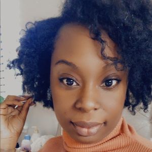 Meet your Posher, Sade